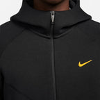 NIKE TECH FLEECE