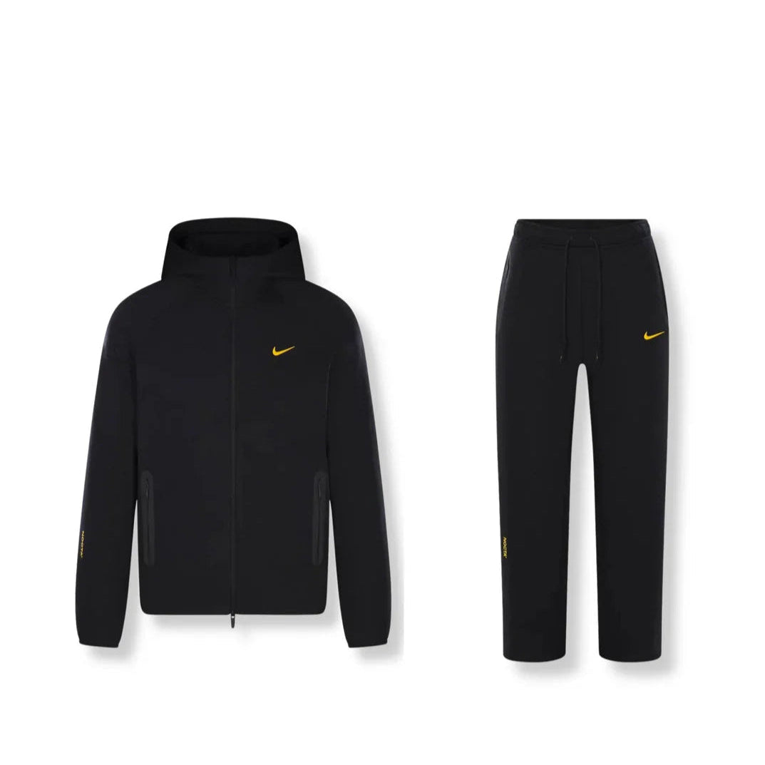 NIKE TECH FLEECE
